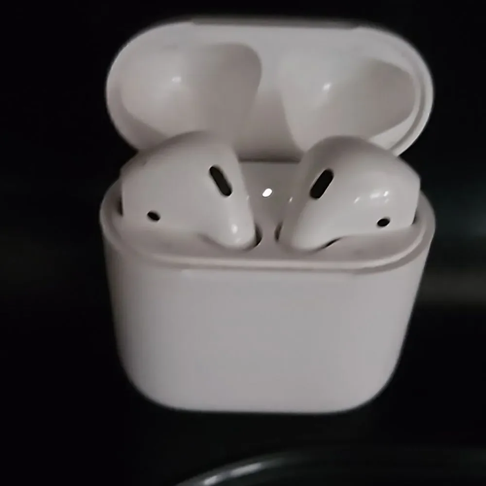 Apple Air Pods 1st Gen